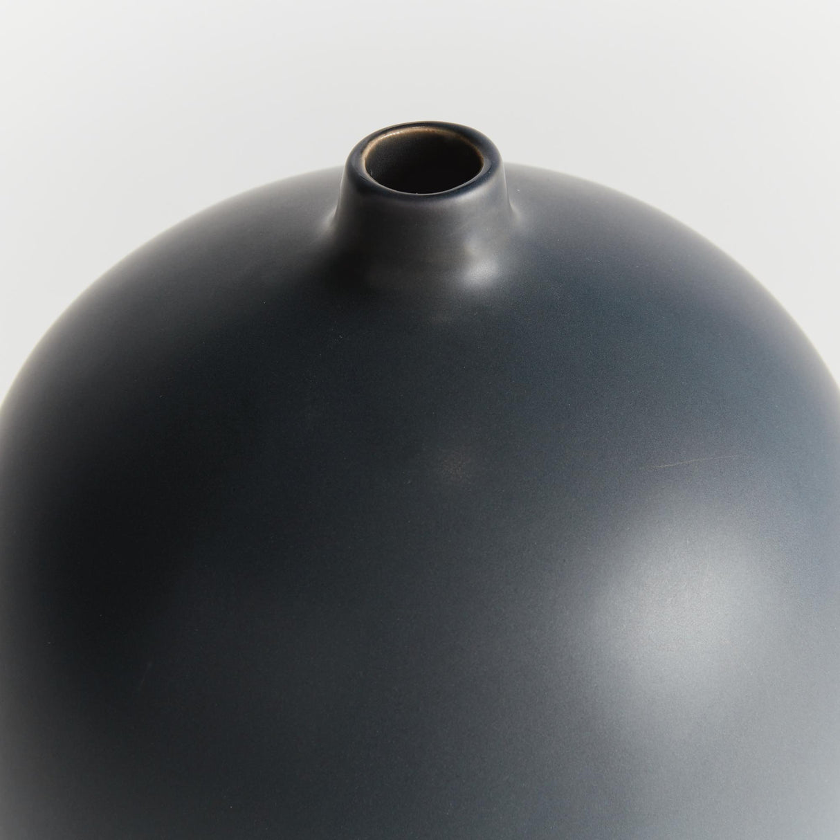 Napa Dark Blue MALLIE VASE MEDIUM