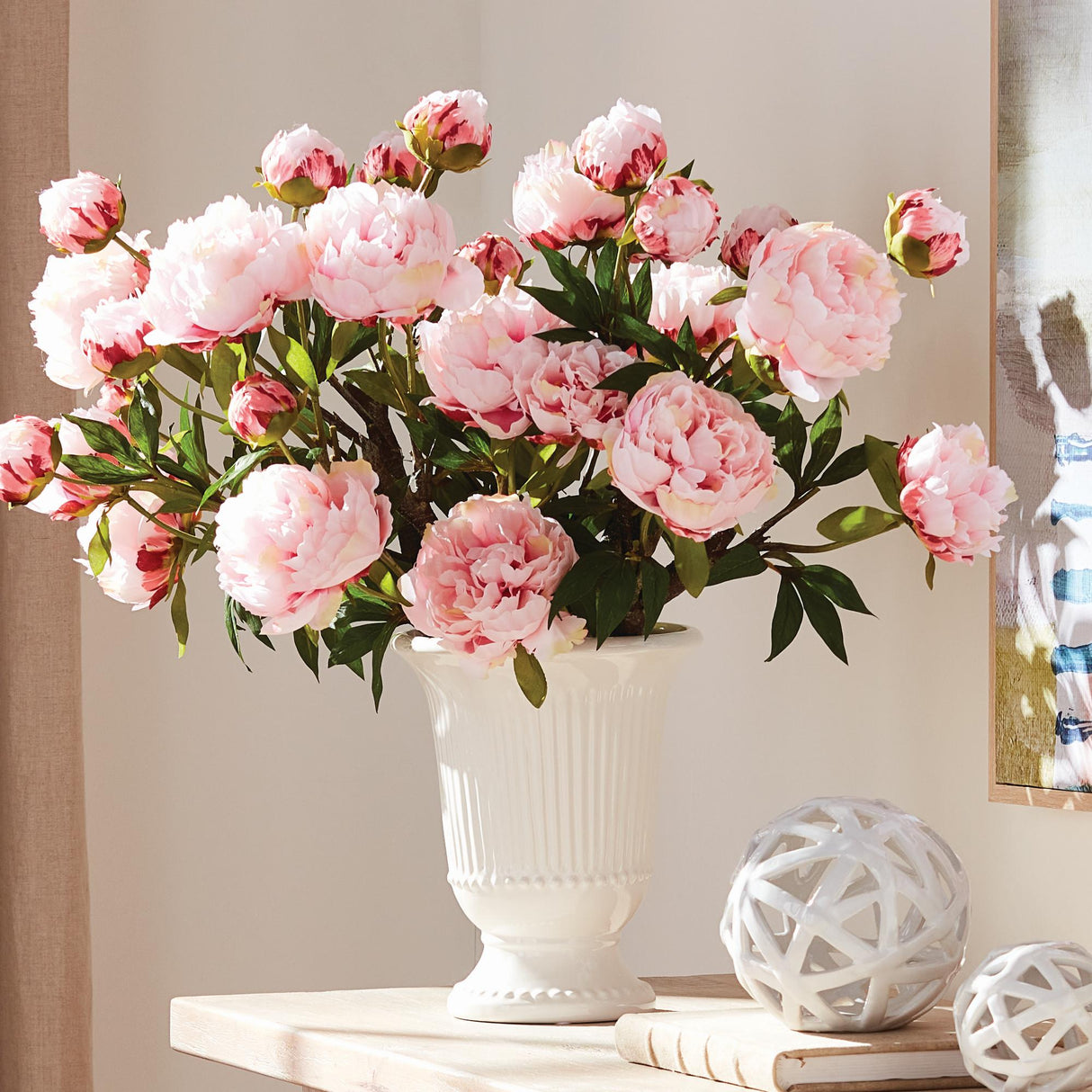 Napa Classic White MIRABELLE BEADED VASE