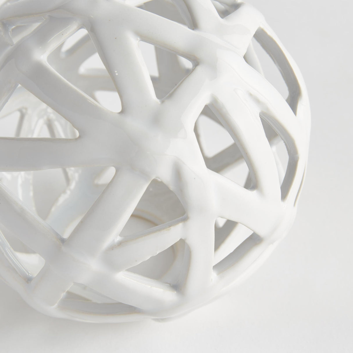 Napa White ALICIA ORB LARGE