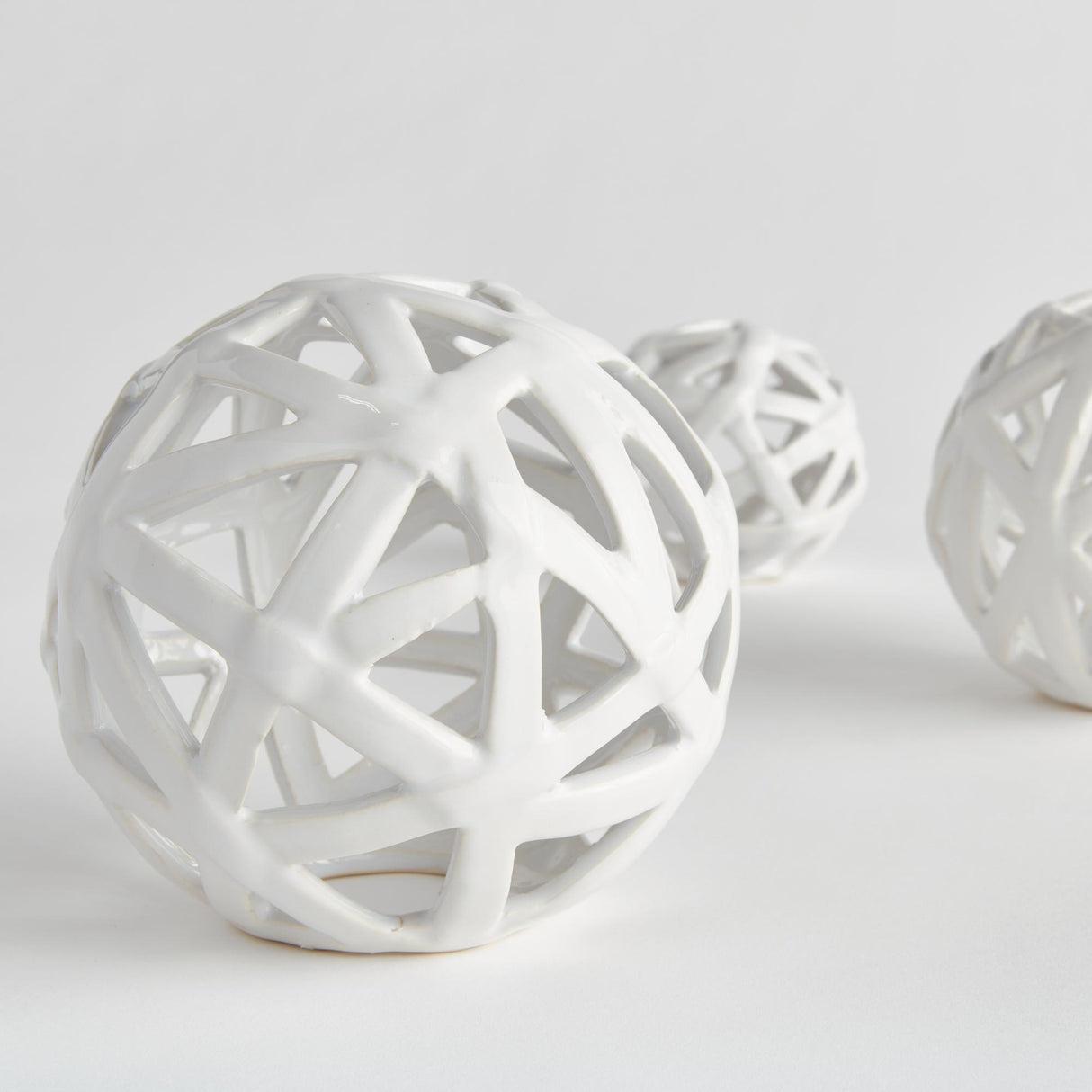 Napa White ALICIA ORB LARGE