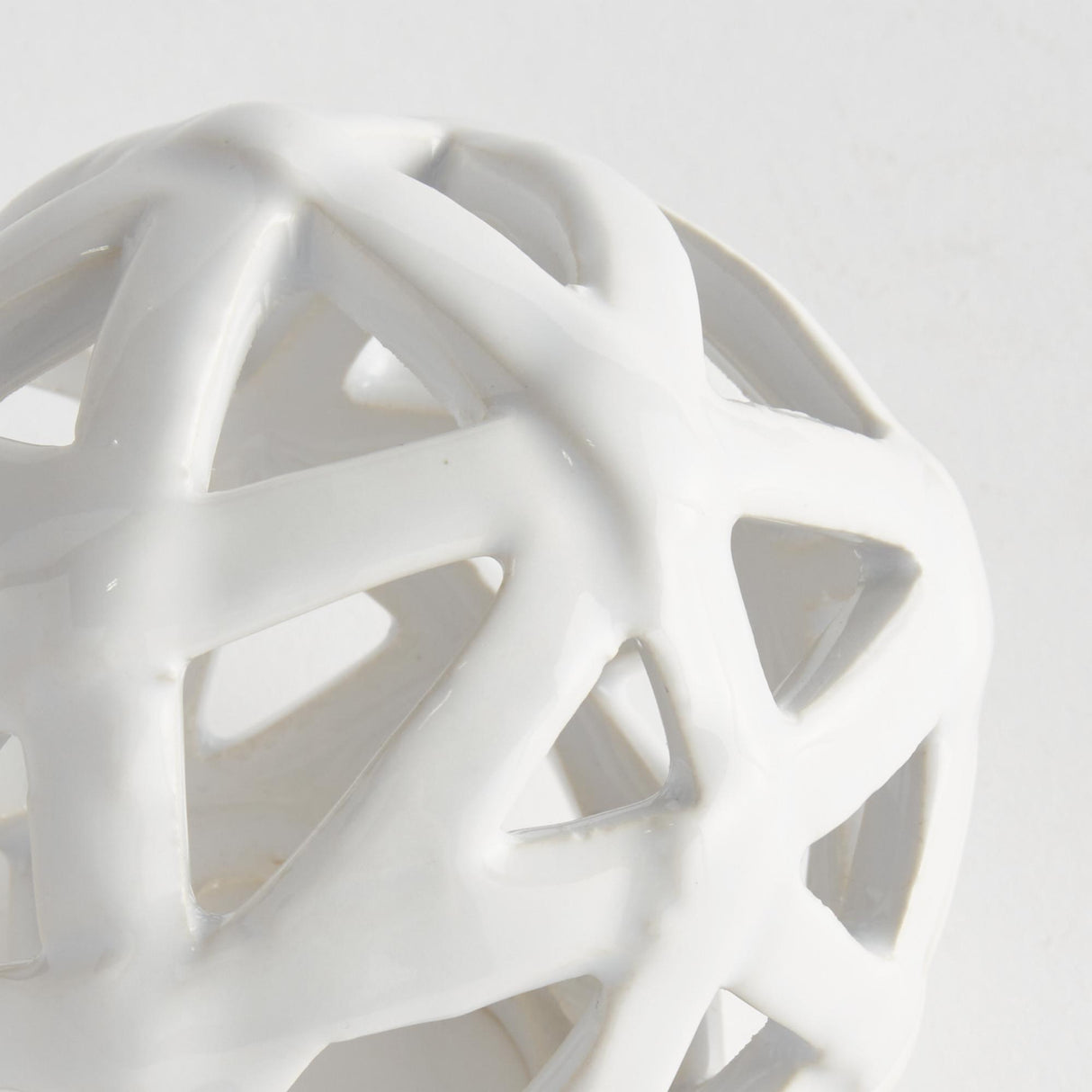 Napa White ALICIA ORB SMALL