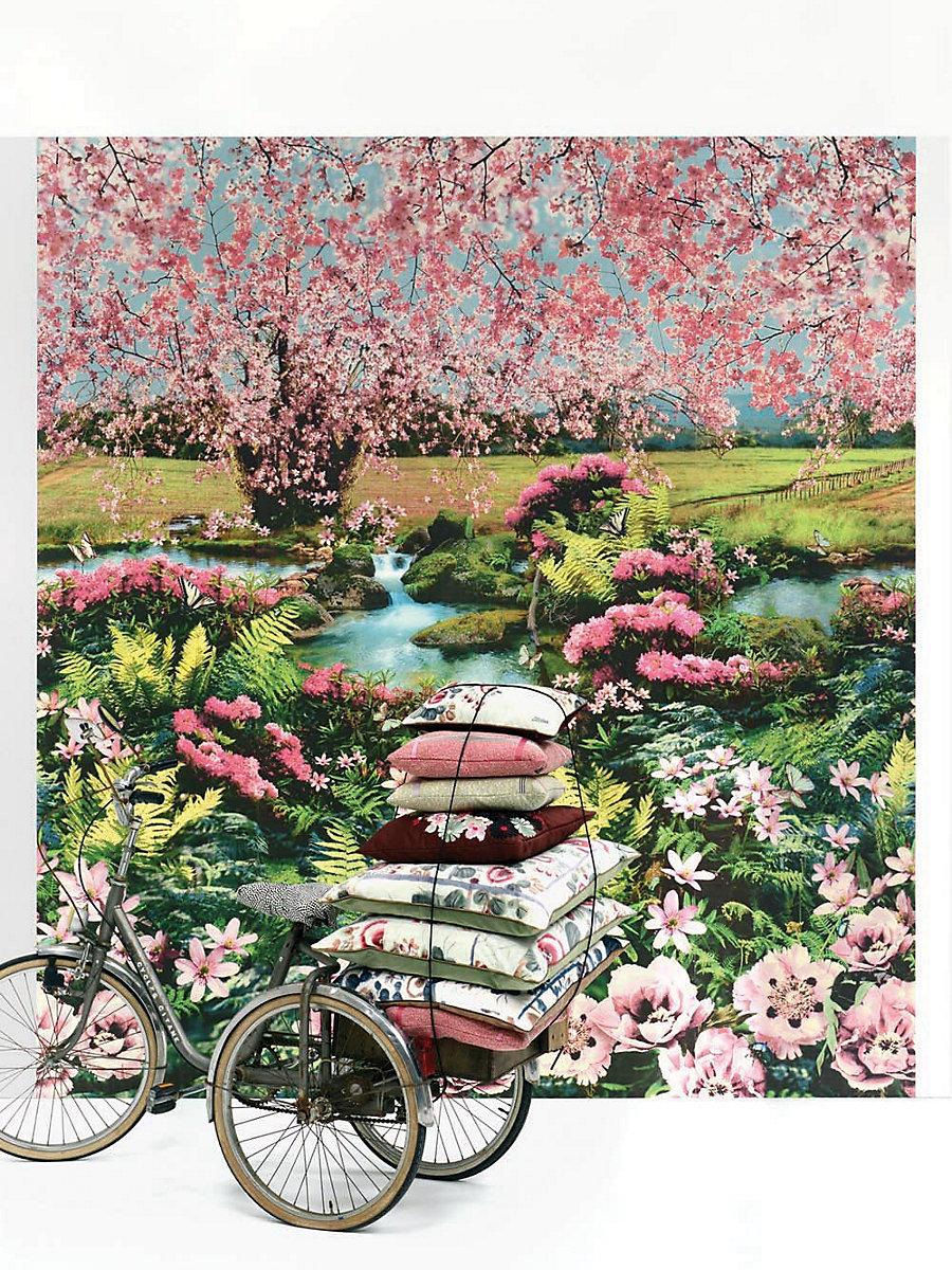 Scalamandre Festival | Mural Multico Wallpaper