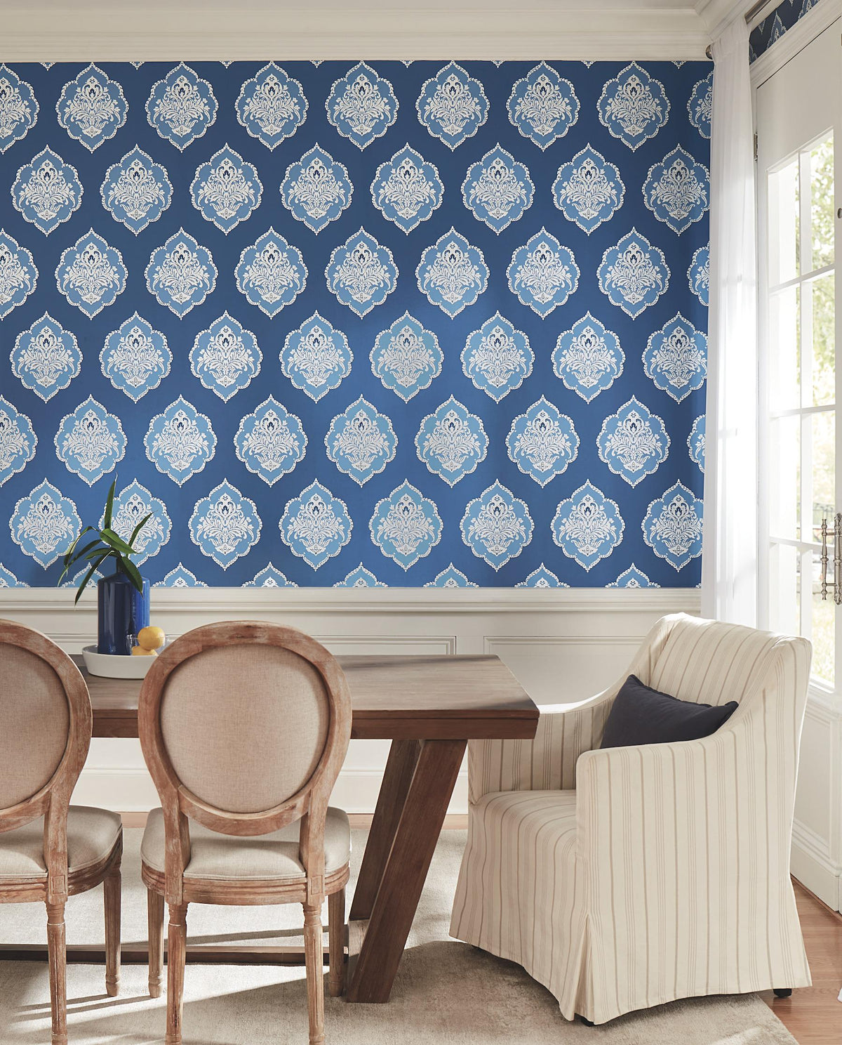 York Wallcoverings Signet Medallion Damask Blue Wallpaper