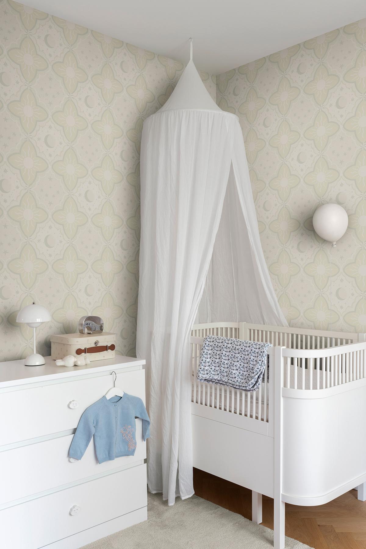 York Wallcoverings Sol & Mane Beige Wallpaper