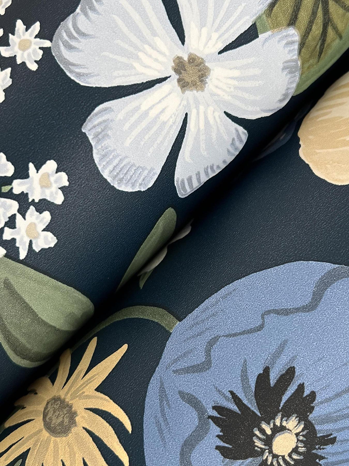 Rifle Paper Co. Blossom Navy Wallpaper
