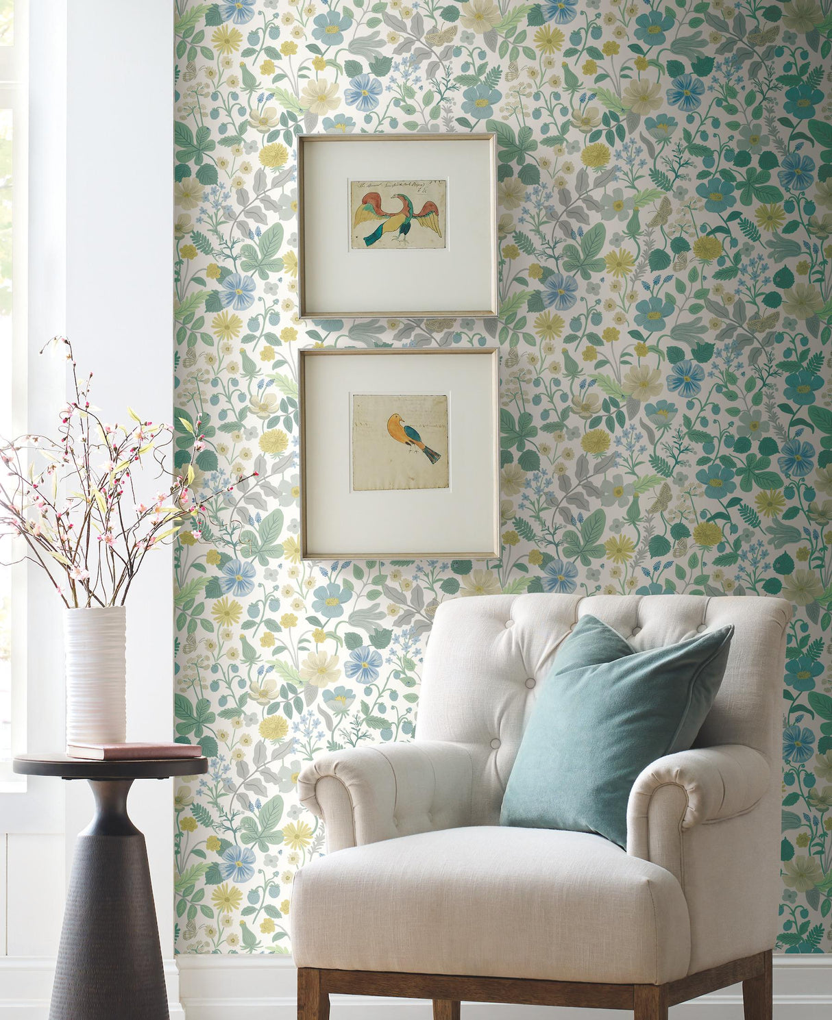 Rifle Paper Co. Strawberry Fields White & Green Wallpaper