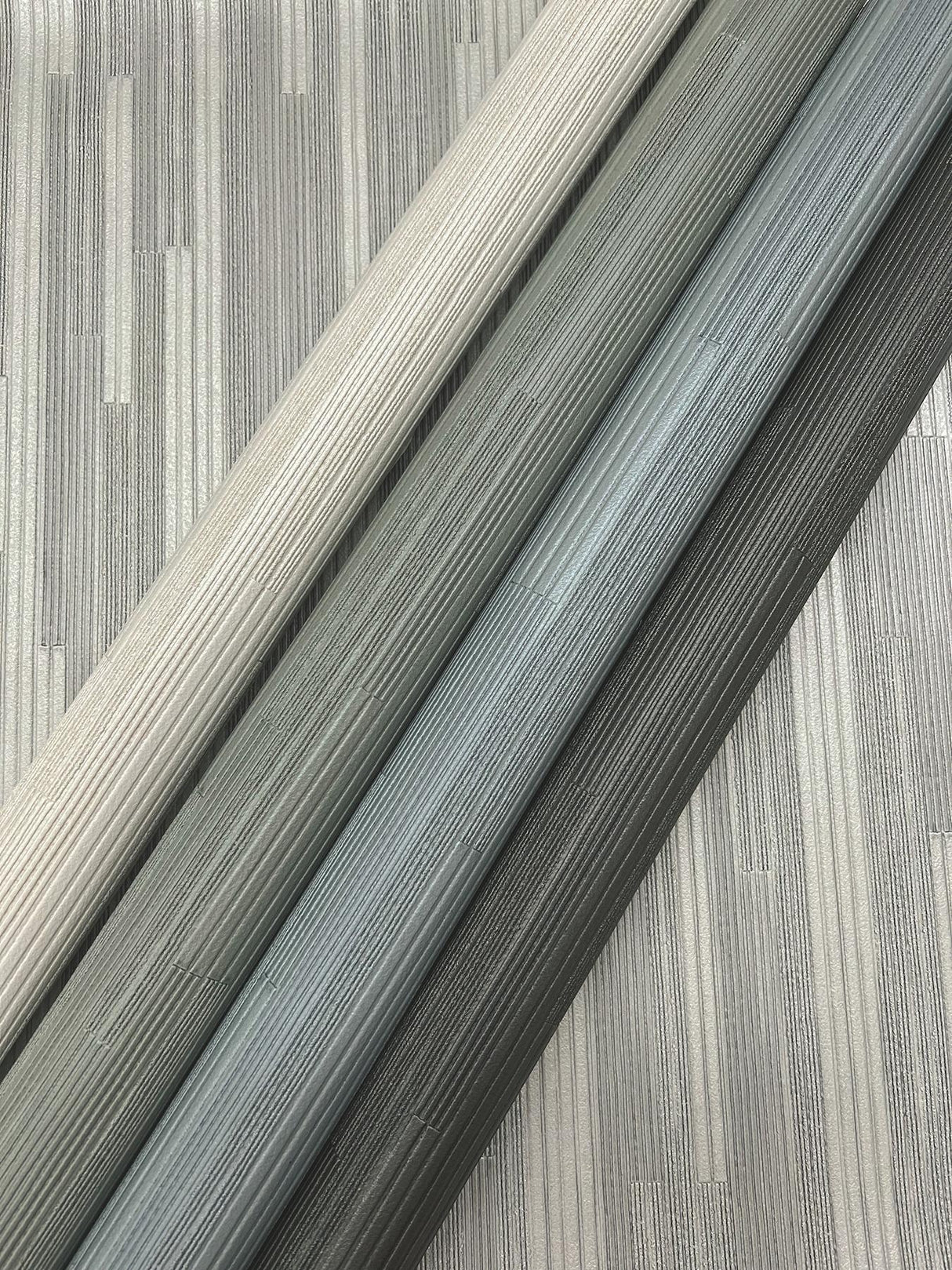 Ronald Redding Designs Newel Rotary Wallpaper