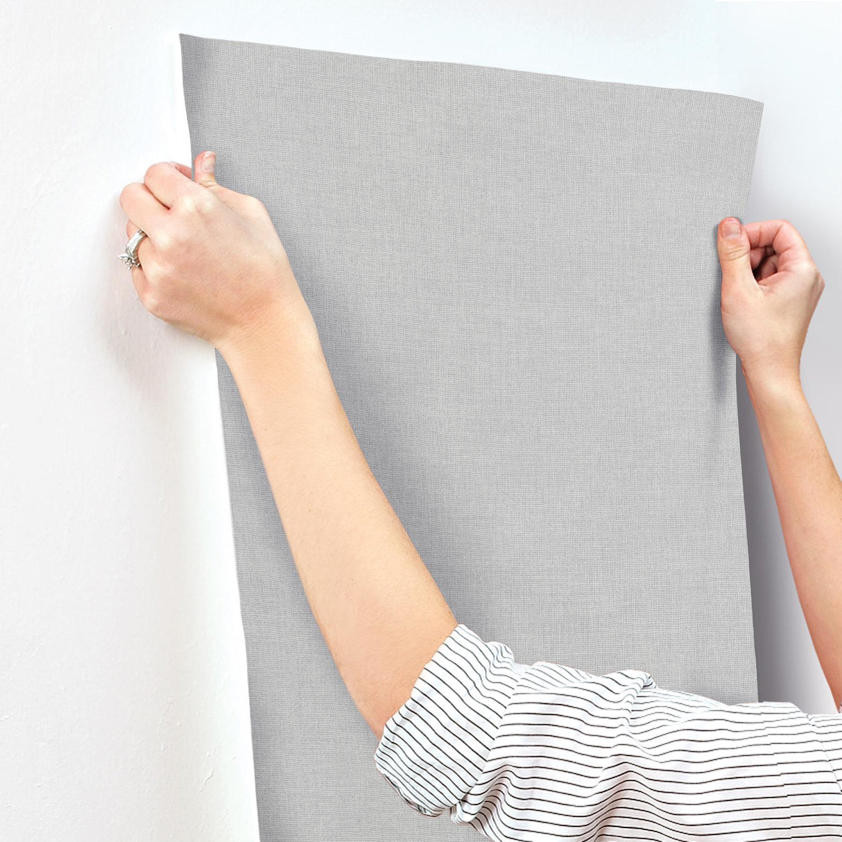 York Wallcoverings Su Tela Fog Wallpaper