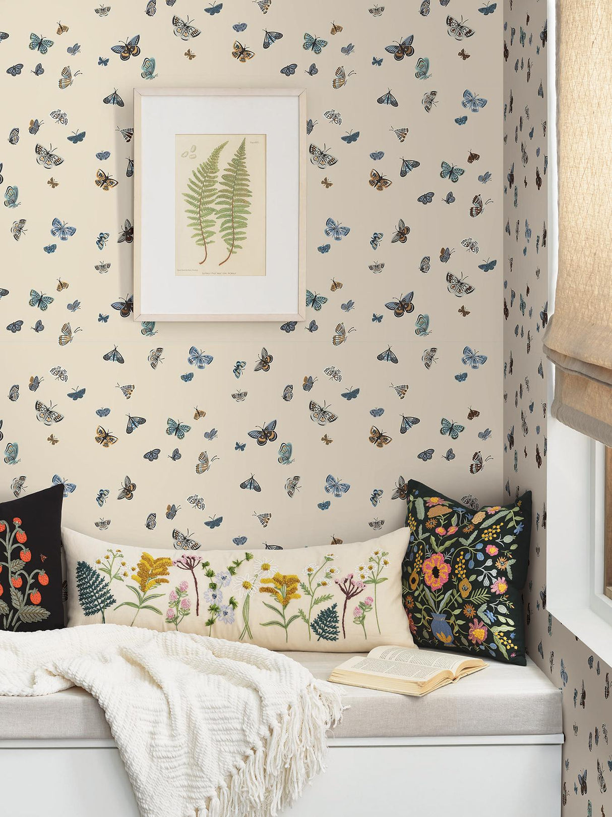 Kravet DESIGN W4289 540 Wallpaper