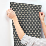 Kravet DESIGN W4292 84 Wallpaper