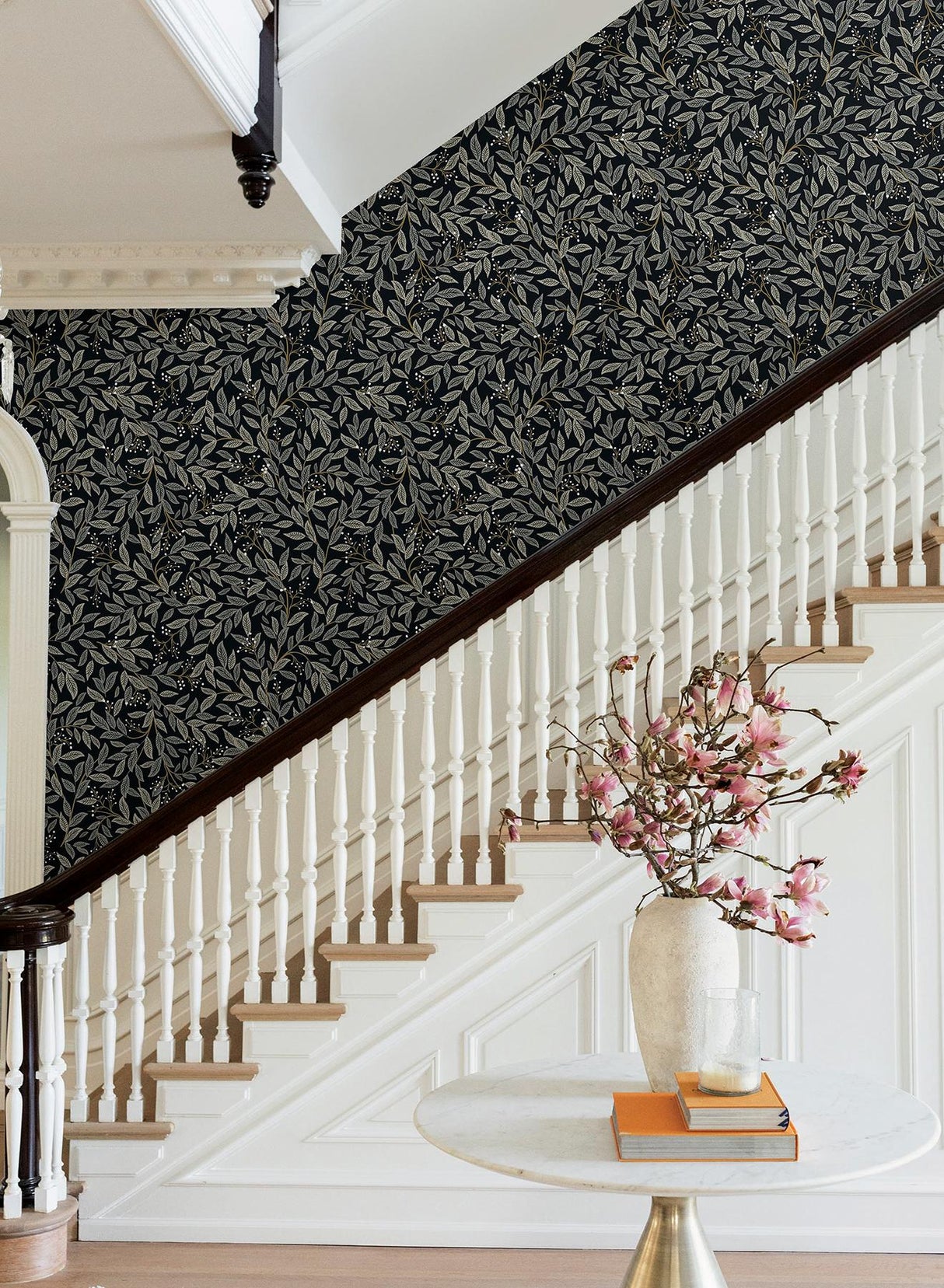 Kravet DESIGN W4293 811 Wallpaper