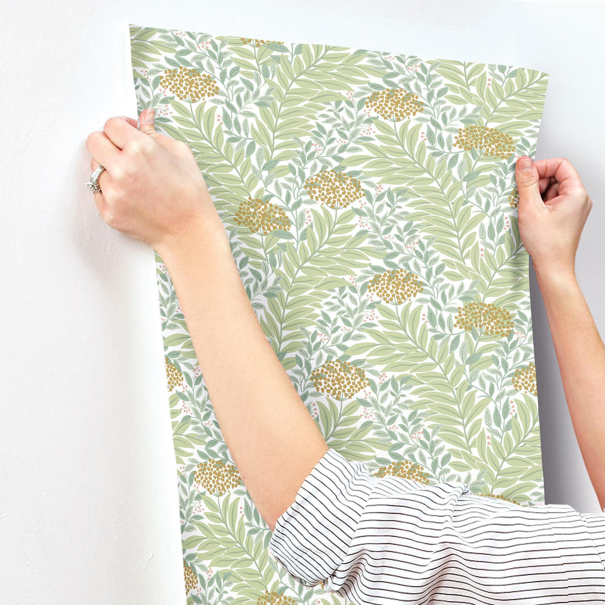 Kravet DESIGN W4297 340 Wallpaper