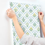 Kravet DESIGN W4298 54 Wallpaper