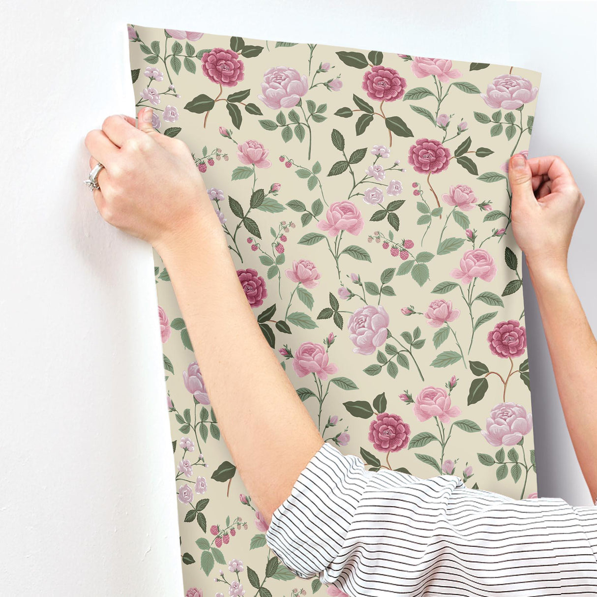 Kravet DESIGN W4299 1617 Wallpaper