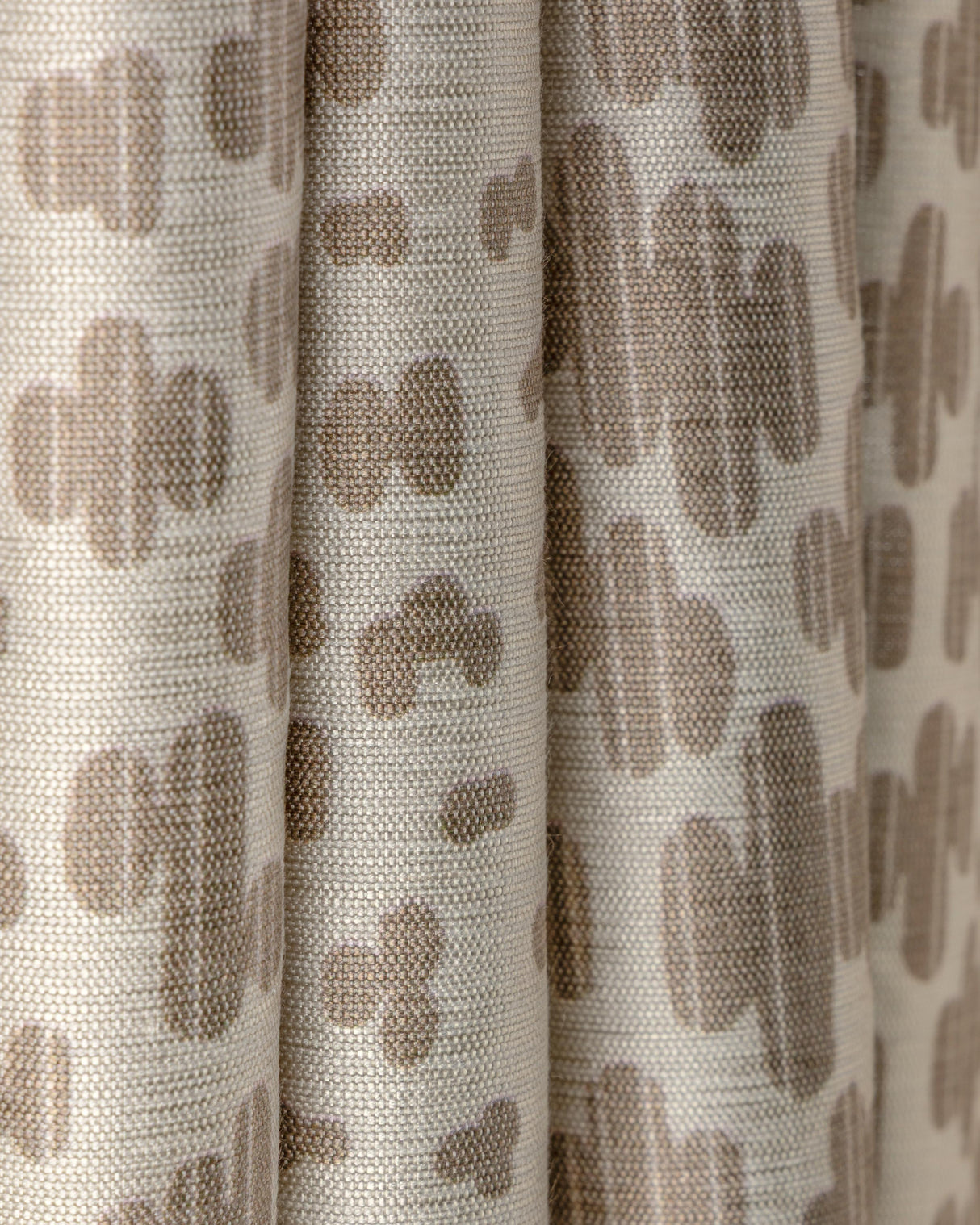 Donghia RAIN DROPS PEBBLE Drapery Fabric
