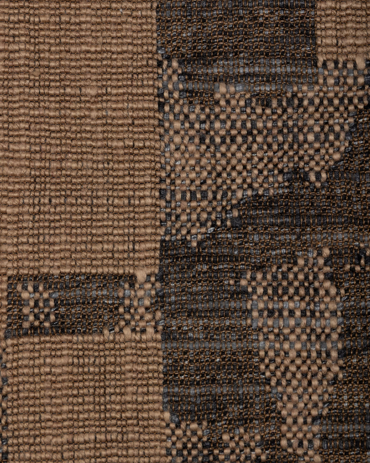 Lee Jofa GLYPH WC SPARROW Wallpaper