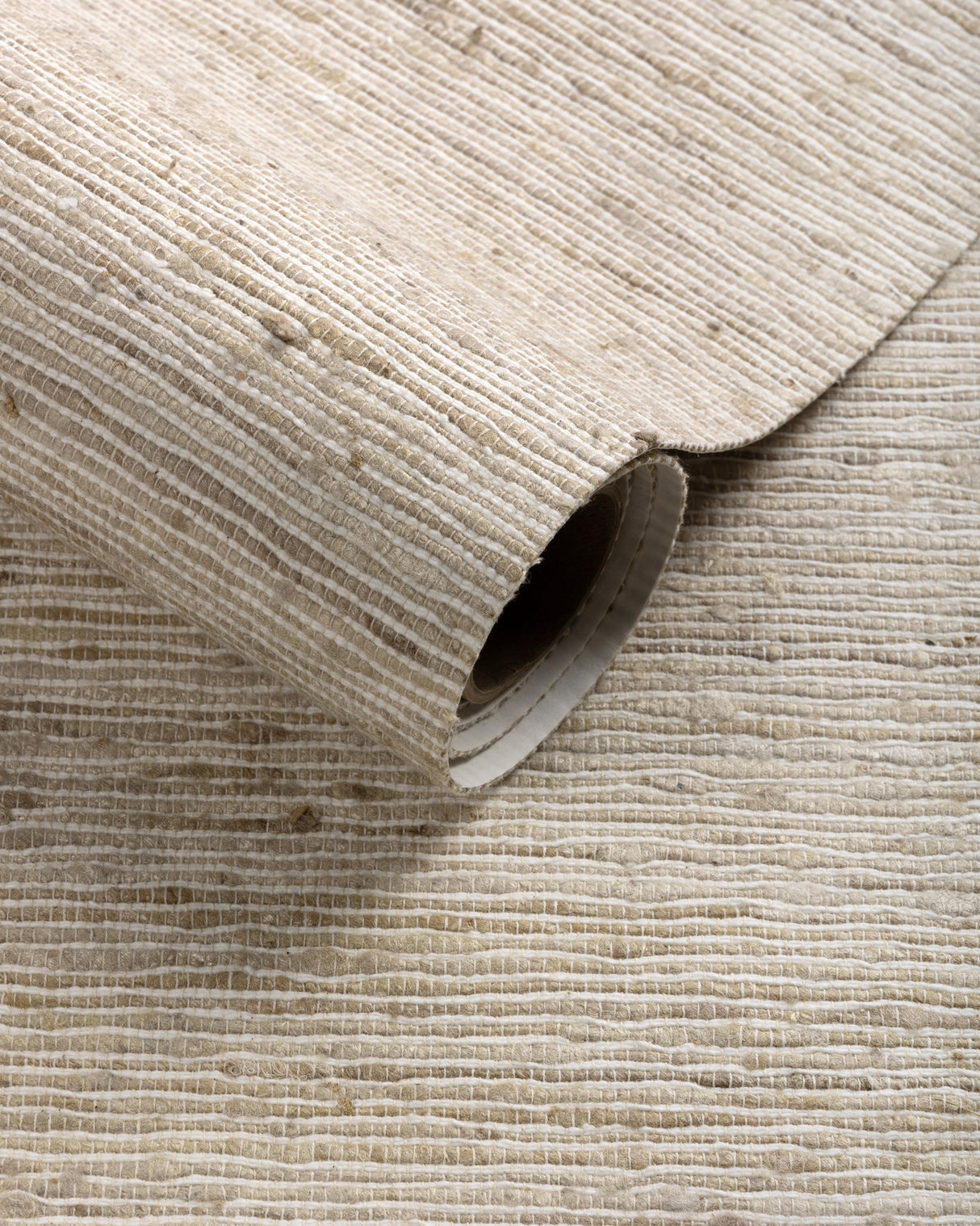 Lee Jofa FLASH WC ALABASTER Wallpaper