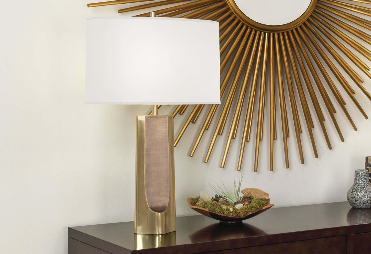 Robert Abbey (174) 5.88" x 27.88" MARGEAUX TABLE LAMP