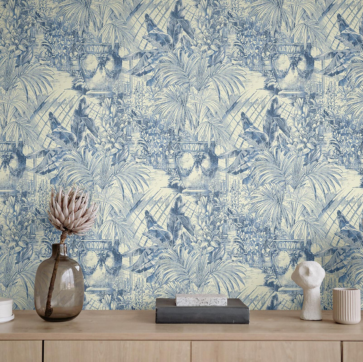 Tommy Bahama Porto Santo Azure Wallpaper