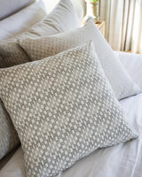 Lee Jofa BECK BLACK/NATURAL Fabric