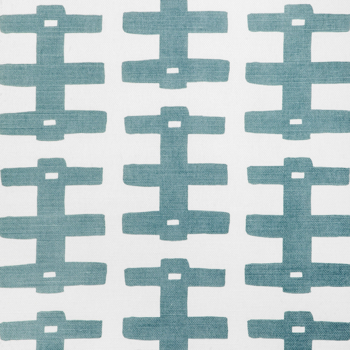 Lee Jofa BRIDGE DENIM/OYSTER Fabric