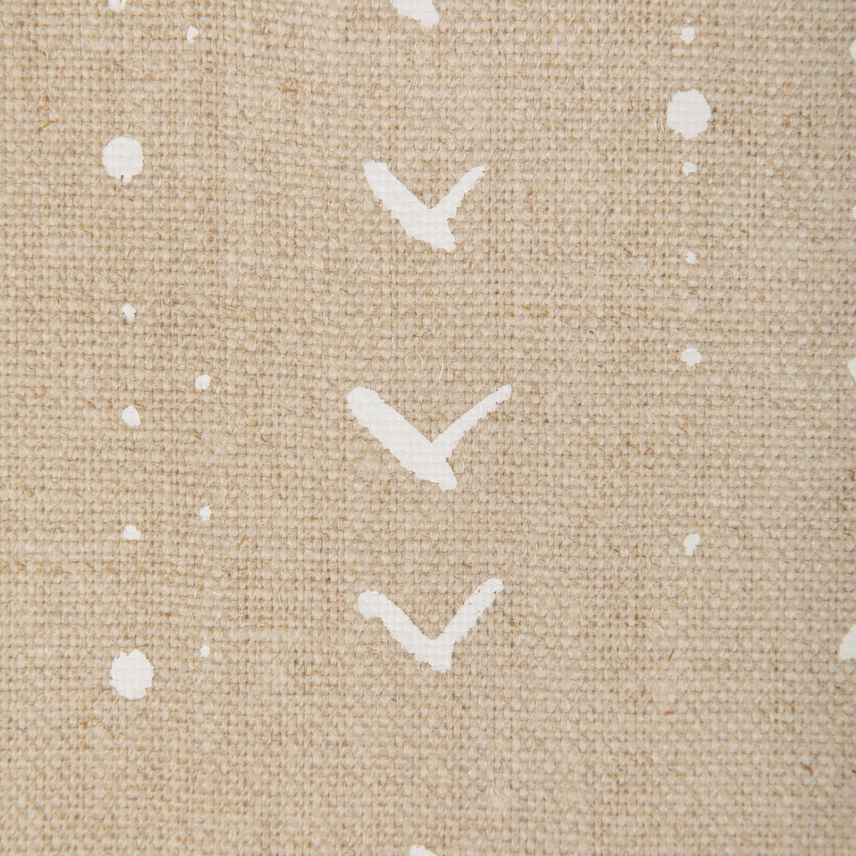 Lee Jofa TITIK WHITE/NATURAL Fabric