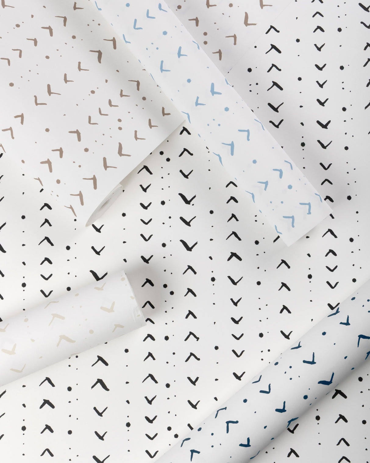 Lee Jofa TITIK WP DARK NAVY Wallpaper