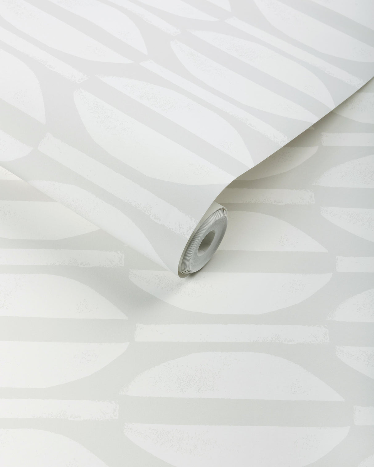 Lee Jofa RAJA WP GREY Wallpaper