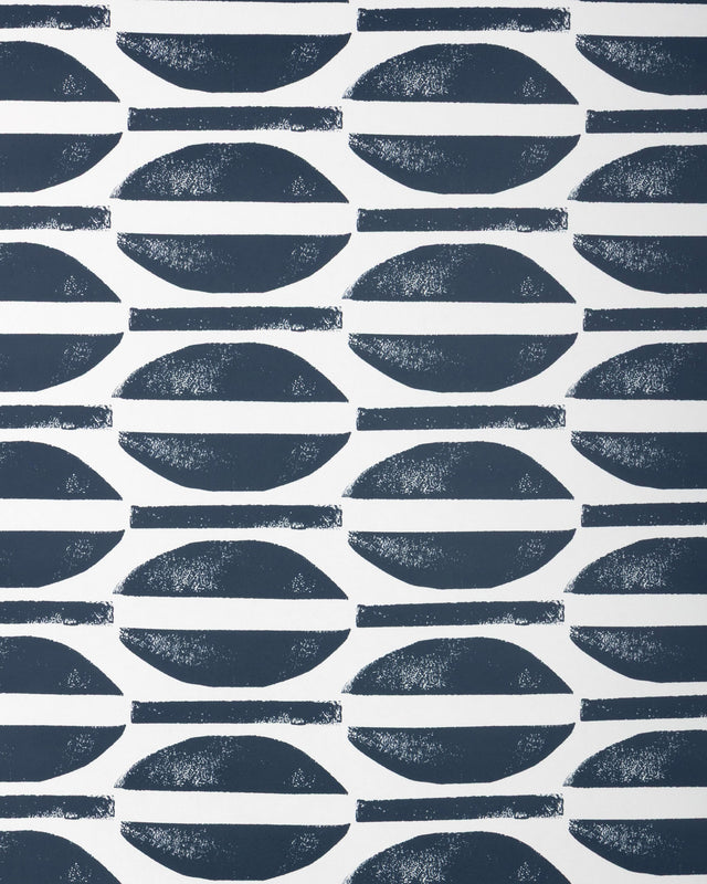 Lee Jofa RAJA WP DARK NAVY Wallpaper