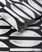 Lee Jofa RAJA WP BLACK Wallpaper