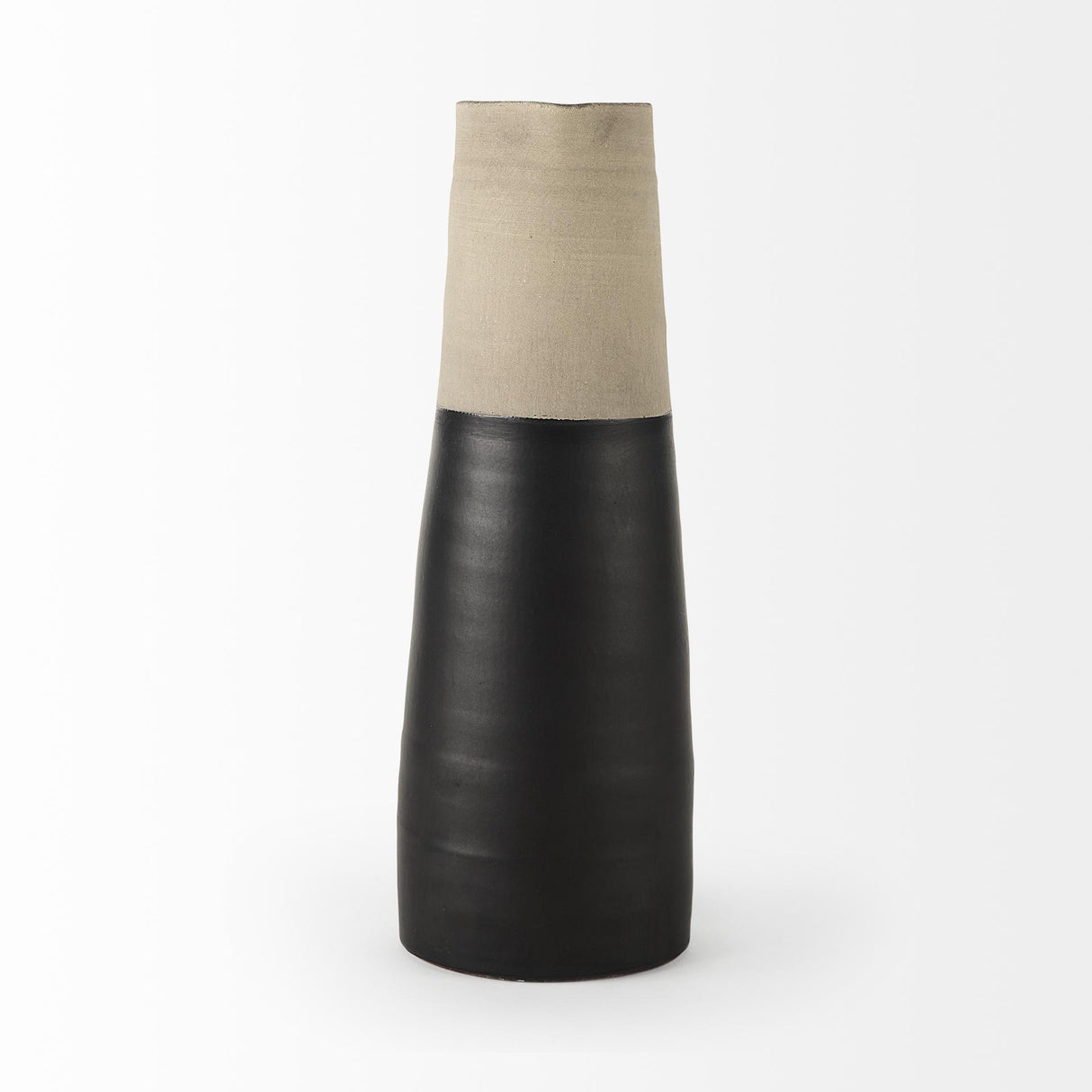 Mercana Garand Large 18.8H Two-Toned Black/Natural Ceramic Jug