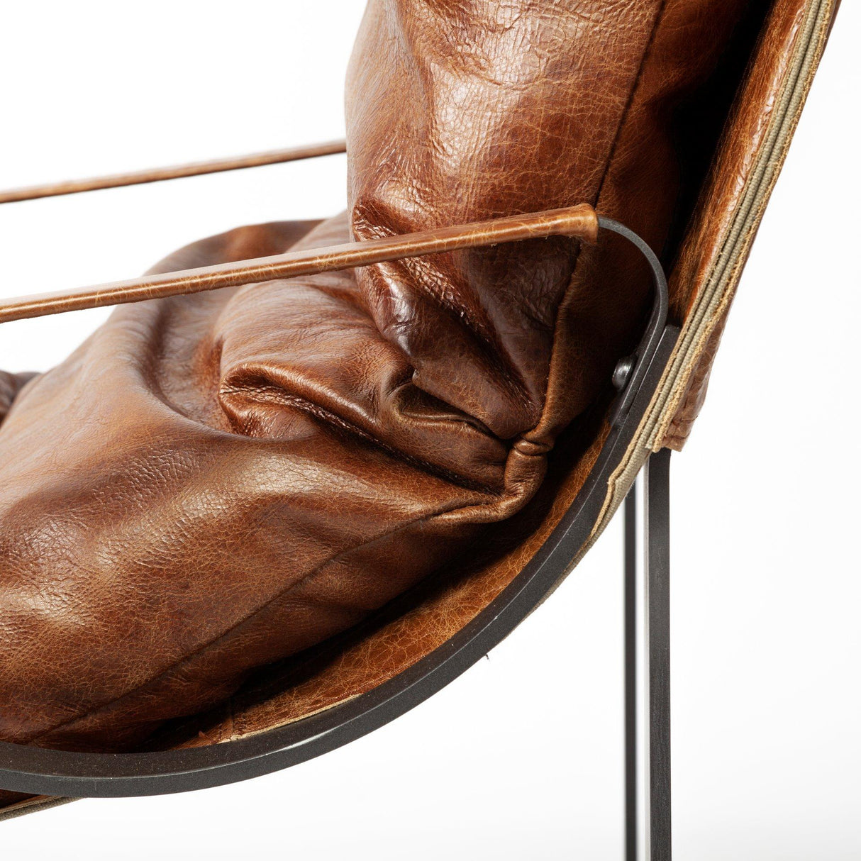 Mercana Hornet I 27.0L x 35.0W x 36.0H Brown Leather Unibody Seat w/ Black Metal Frame Accent Chair