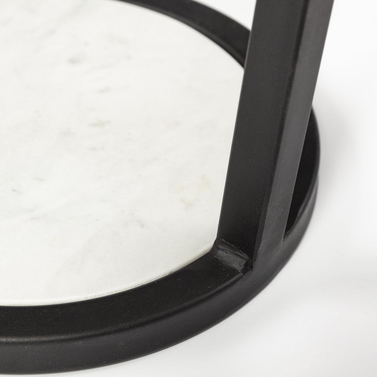 Mercana Bombola I (Small) 15L x 15W White Round Marble Top W/Black Metal Frame Accent Table