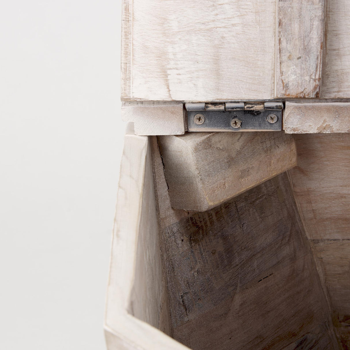 Mercana Esagono Octagonal Reclaimed Wood End/Side Table w/ Storage
