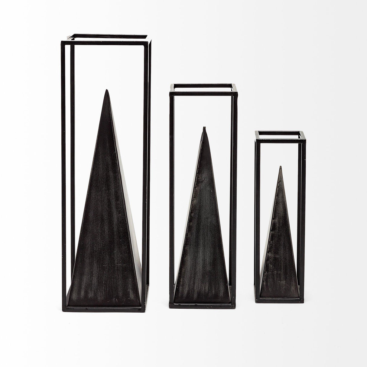 Mercana Memphis II (Medium) 4L x 4W Black Metal Pyramid In A Square Frame