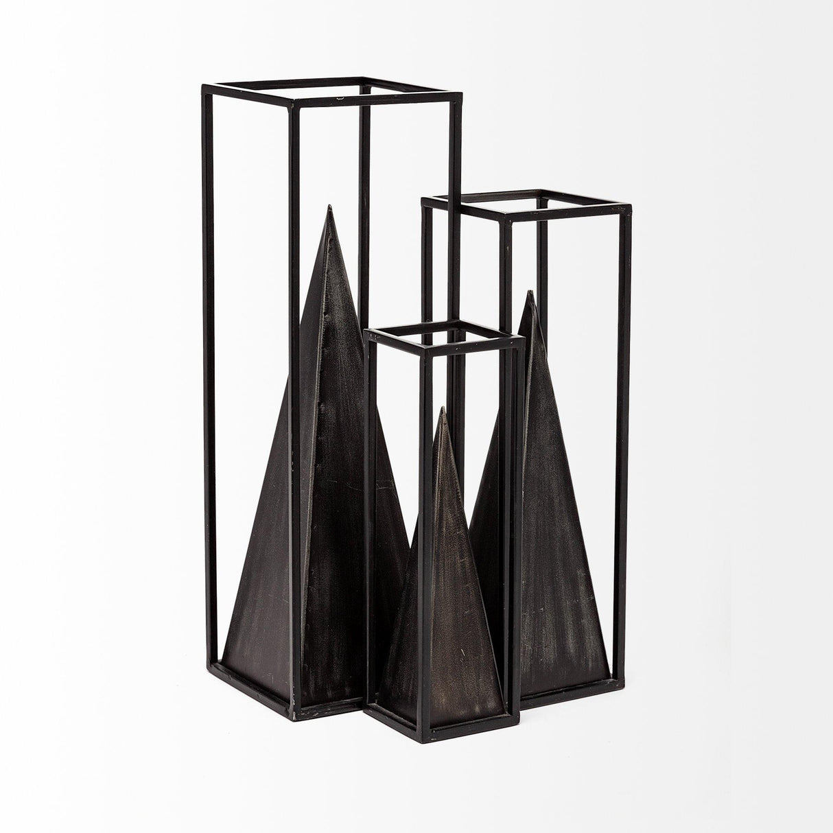 Mercana Memphis II (Medium) 4L x 4W Black Metal Pyramid In A Square Frame