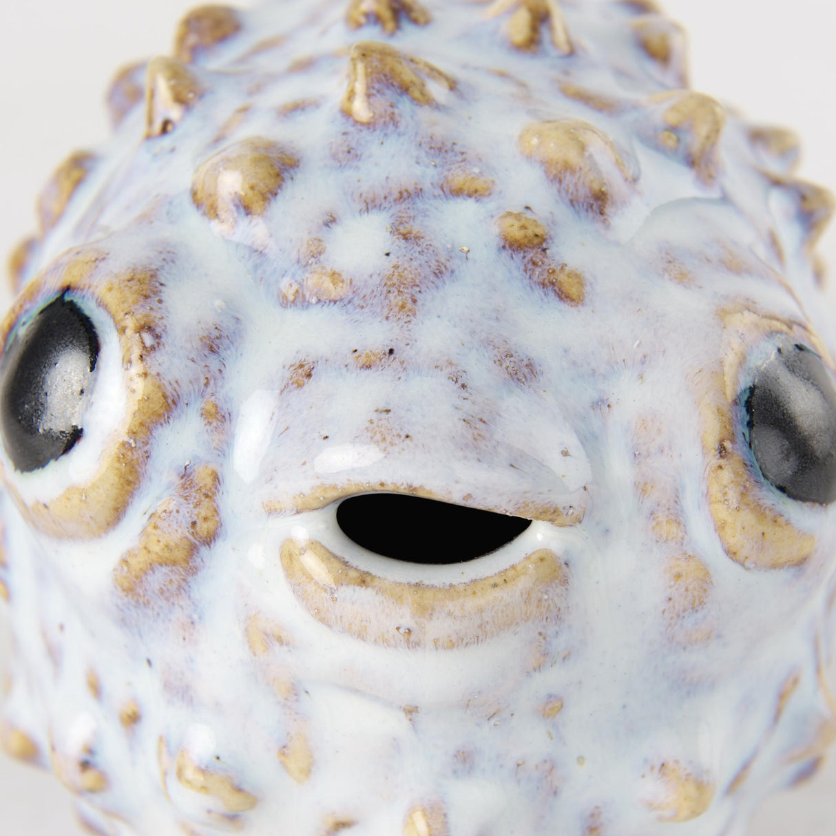 Mercana Spike I (Small) 8L x 4W Off-White Ceramic Puffer Fish