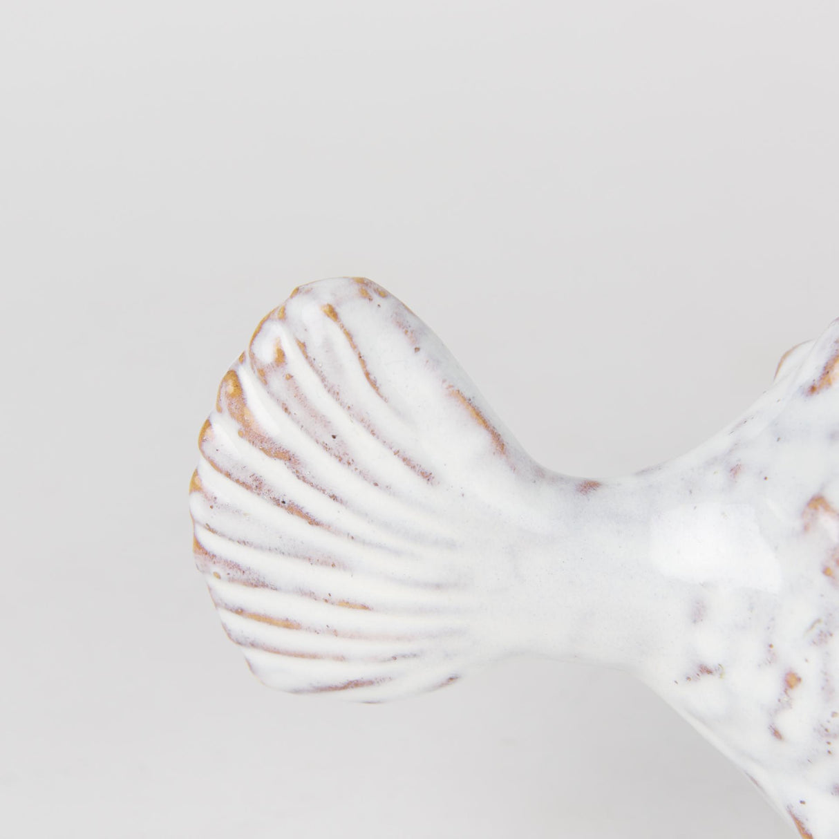 Mercana Spike II (Large) 10L x 6W Off-White Ceramic Puffer Fish