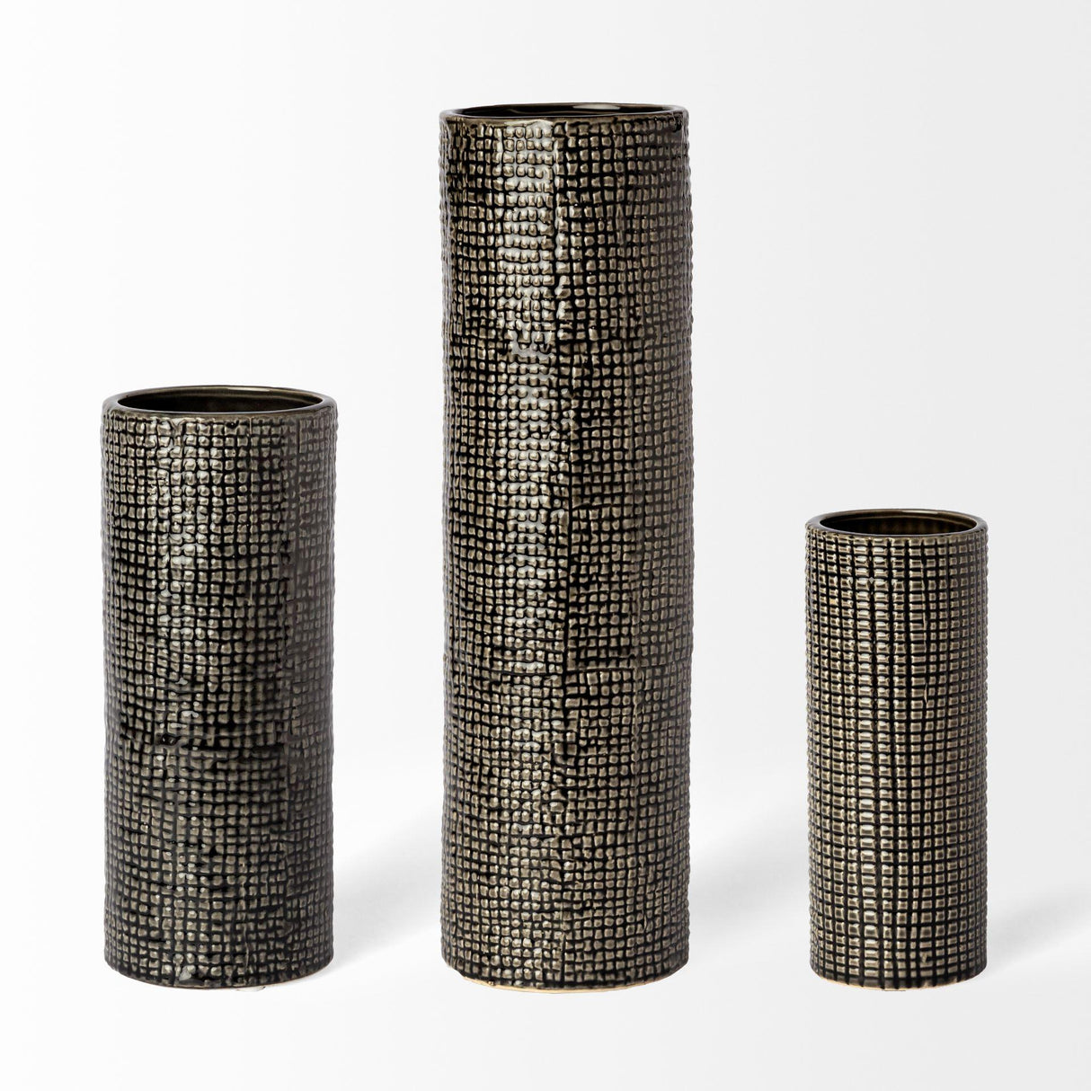 Mercana Kona II Medium Black/Gold Ceramic Vase