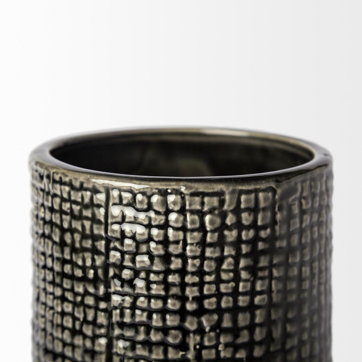 Mercana Kona II Medium Black/Gold Ceramic Vase