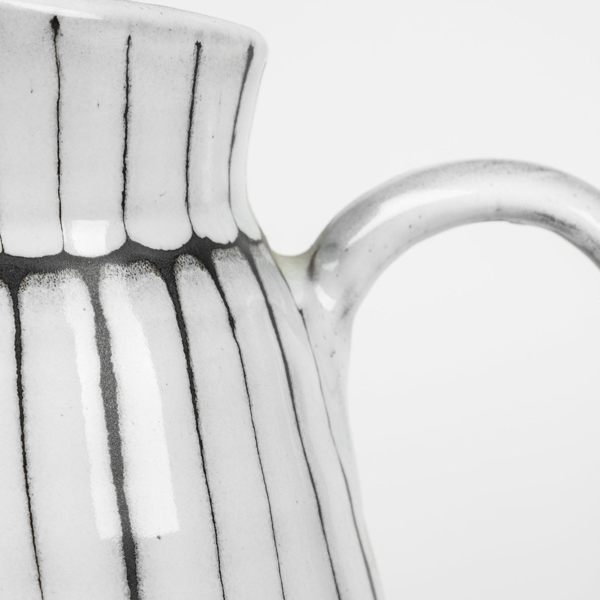 Mercana Lome Large White/Black Patterned Ceramic Water Pitcher