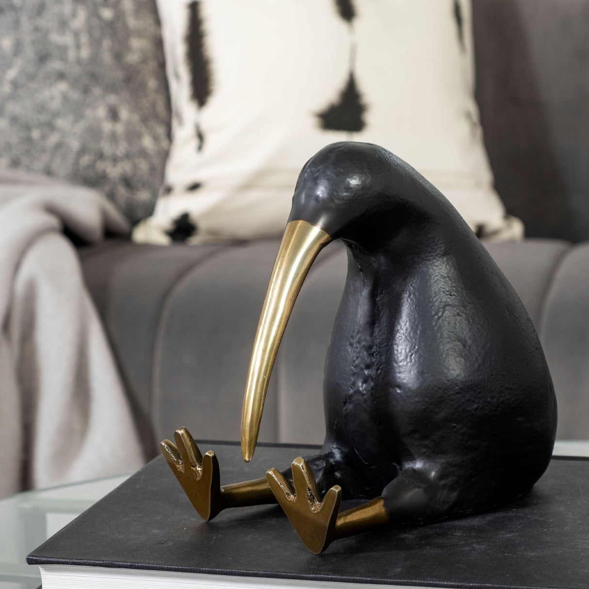 Mercana Dodo 7L x 4W Black Cast Aluminum Mauritian Bird Sculpture