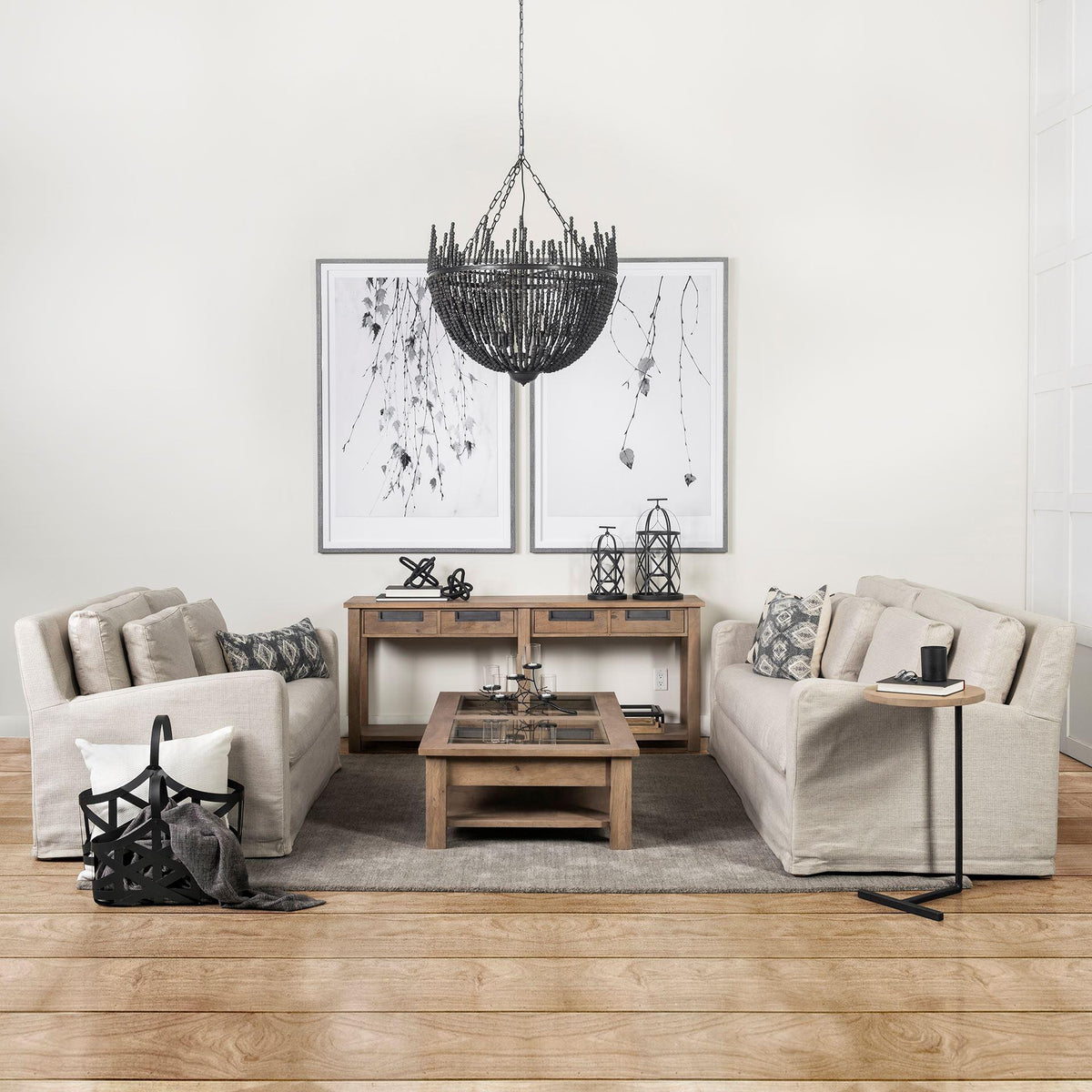 Mercana Liam I 32x30 Black Wooden Bead Bowl-Style Four Bulb Chandelier