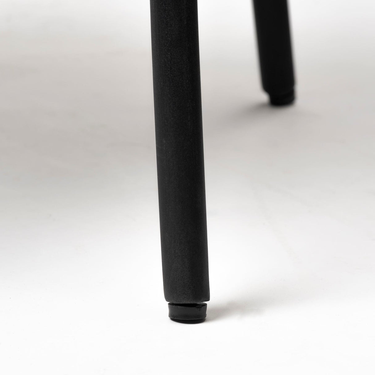 Mercana Etienne VII 24" Set of Two Round Top Black Wood and Marble Top Nesting Table