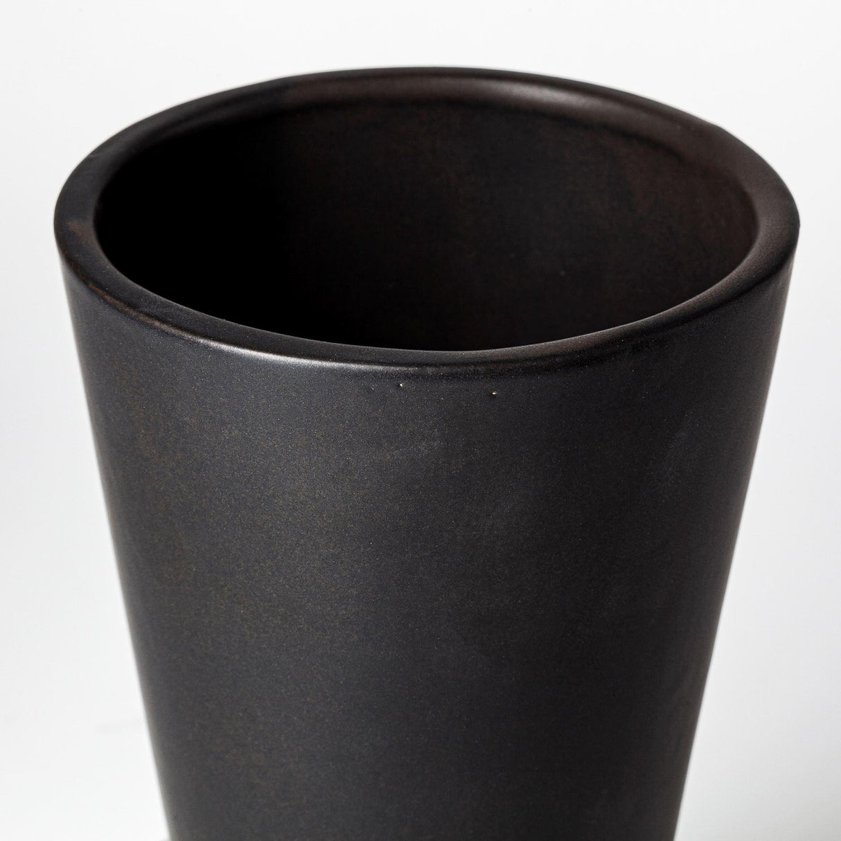 Mercana Laforge Black Ceramic Vase