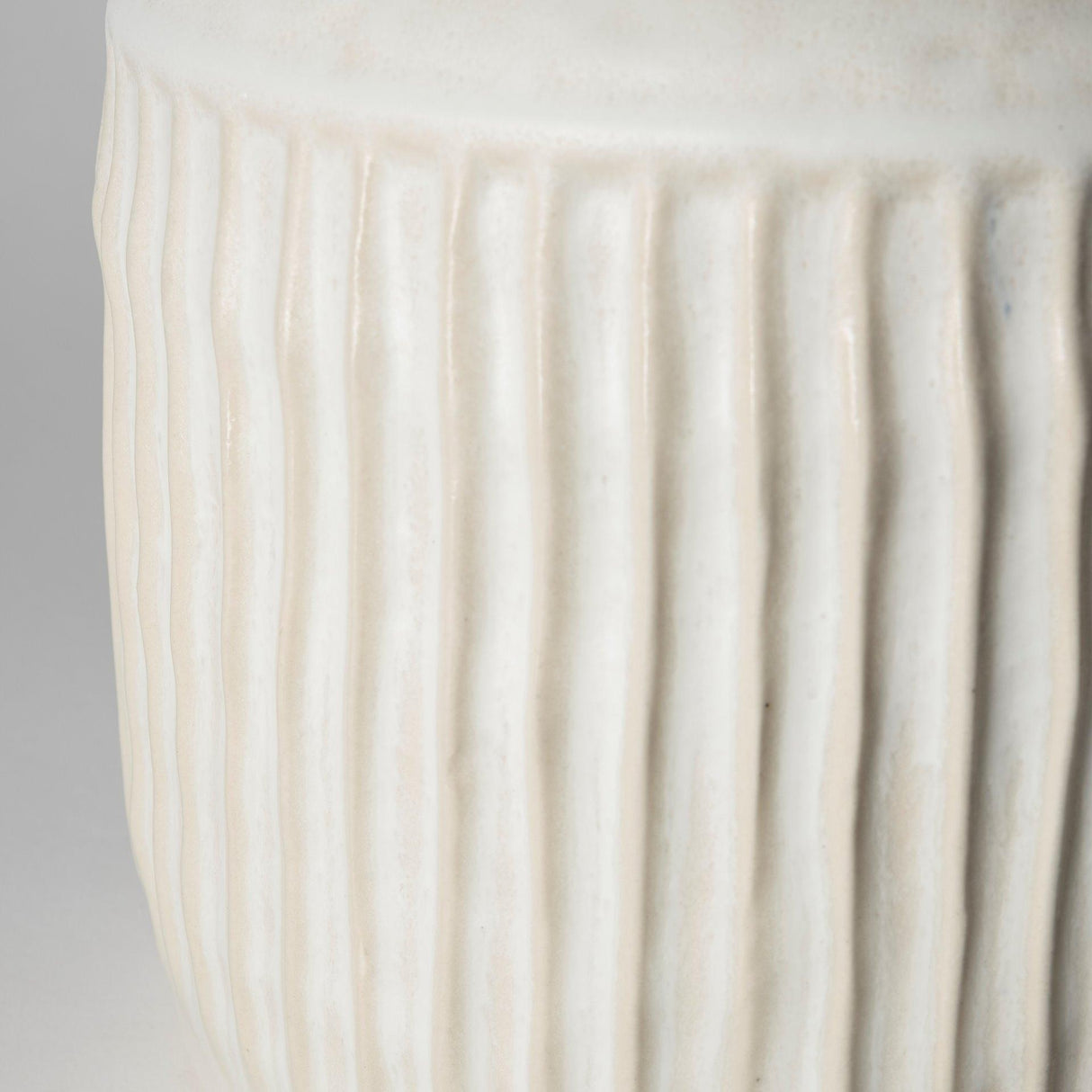 Mercana Judy Large Eggshell Ceramic Vase