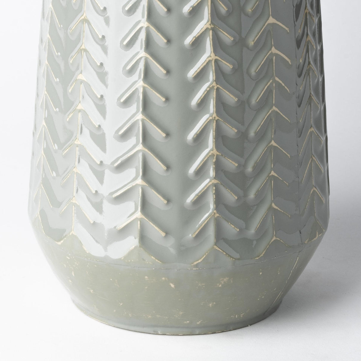 Mercana Gemma III Metal Glossy Green/Gray Chevron Vase