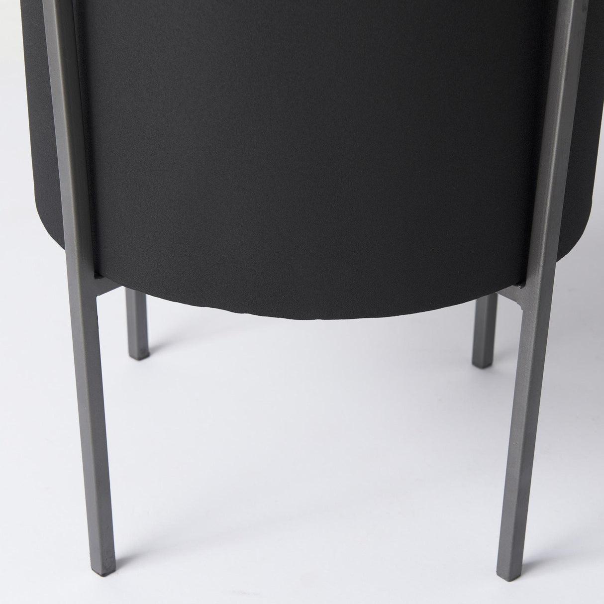 Mercana Claypoole (Set of 3) Black Plant Stands