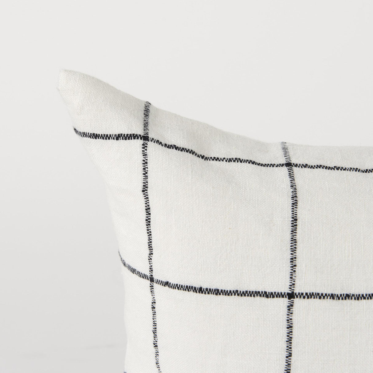 Mercana Suzanne 14 x 26 White/Black Square Pattern Decorative Pillow Cover