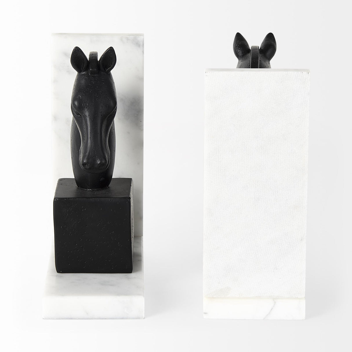 Mercana Hidalgo (Set of 2) 14L x 3W Black Majestic Horse Bookends